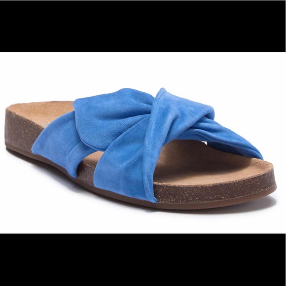 Vince Camuto Shoes - New Vincent Camuto Berulia Suede Slide Sandals